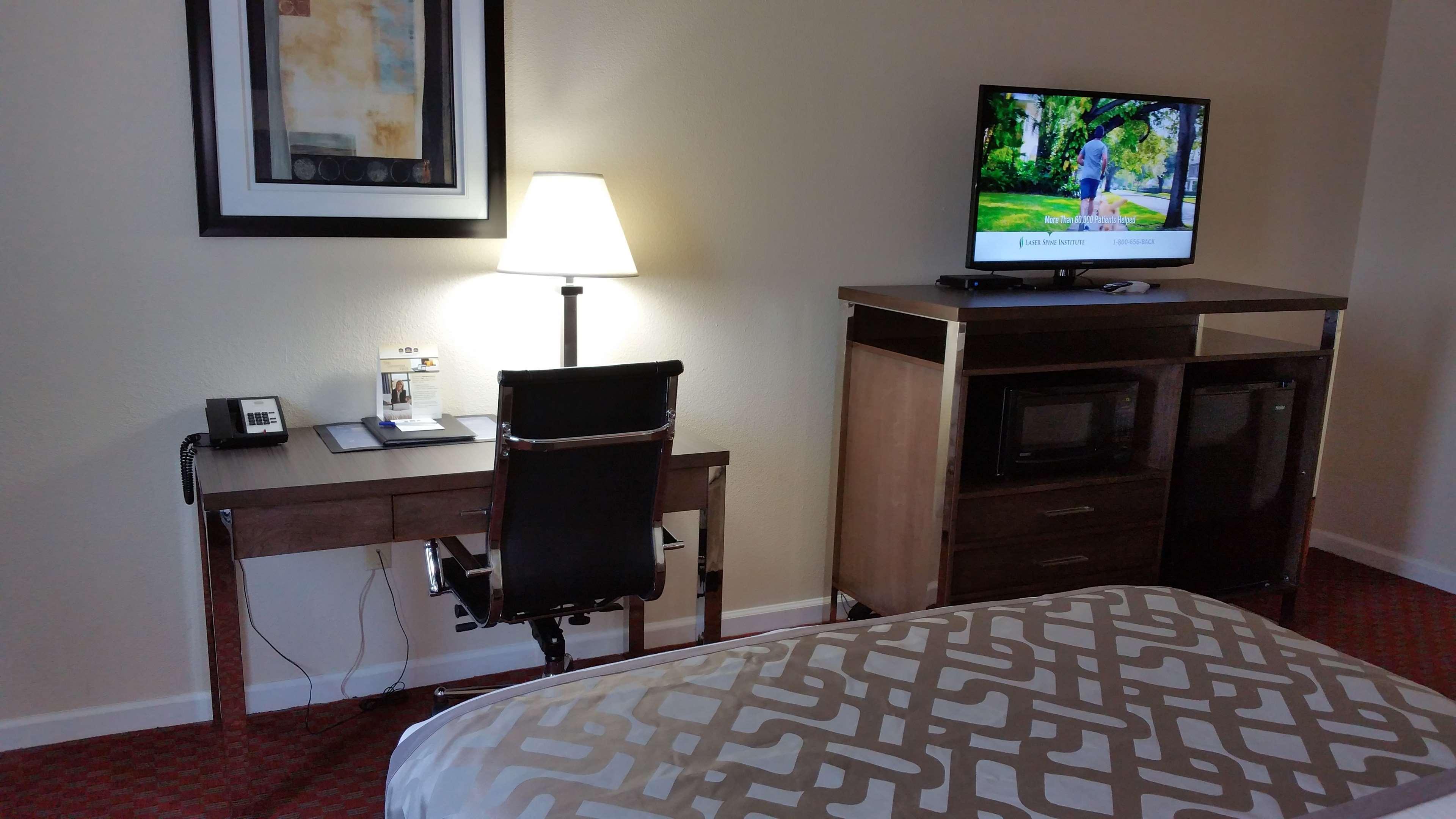 Best Western Americana Dinuba Extérieur photo