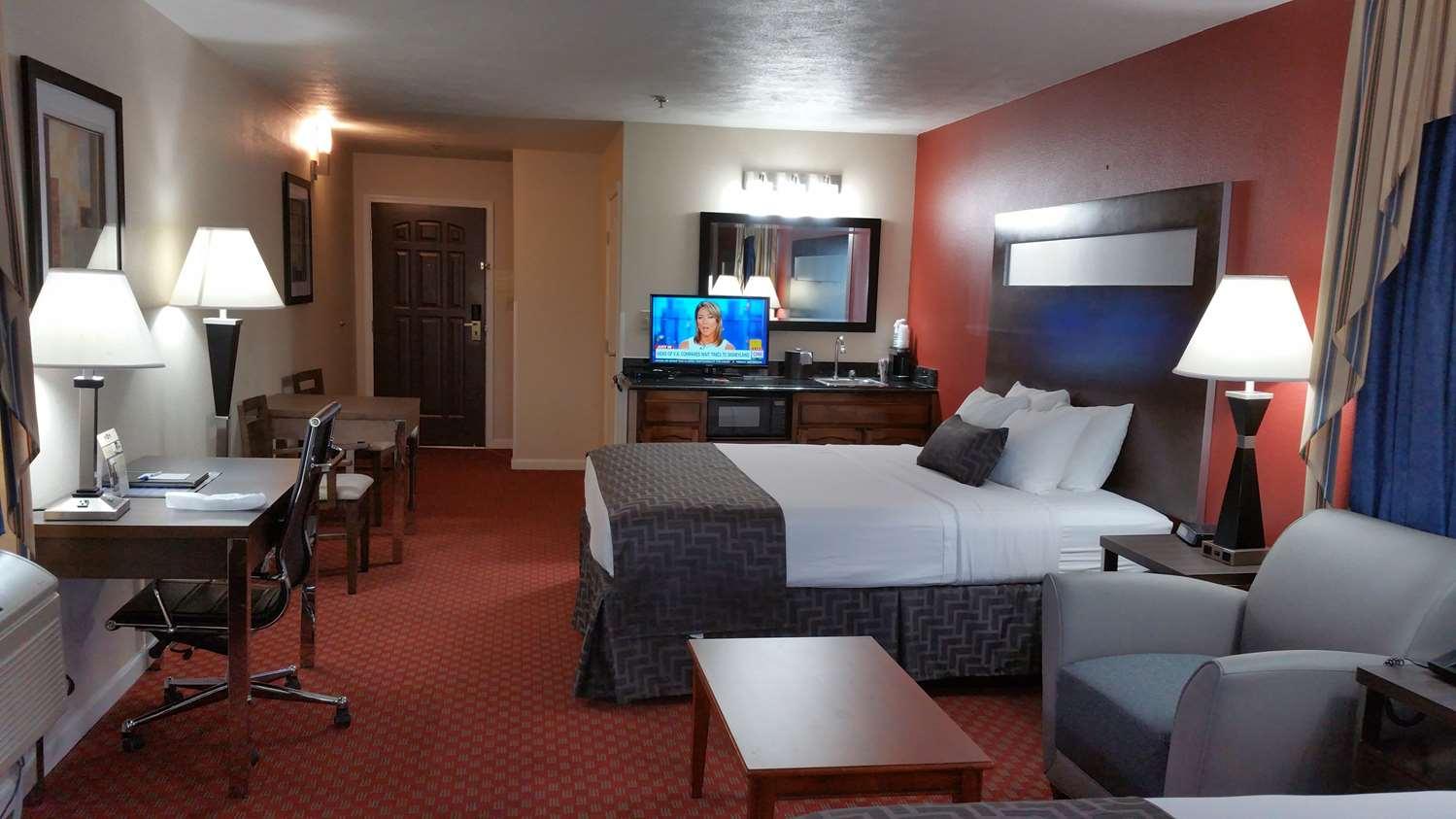 Best Western Americana Dinuba Extérieur photo