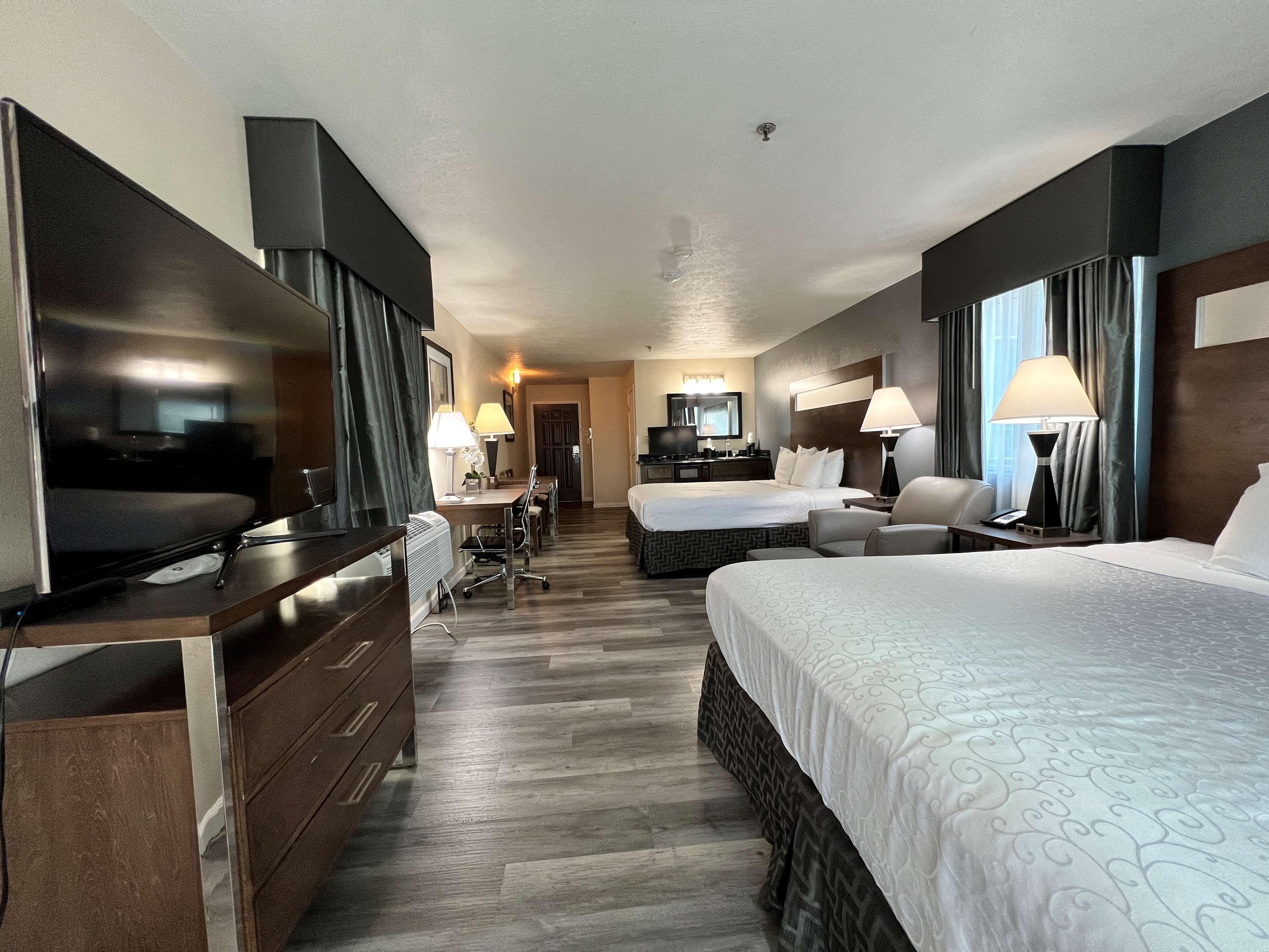 Best Western Americana Dinuba Extérieur photo