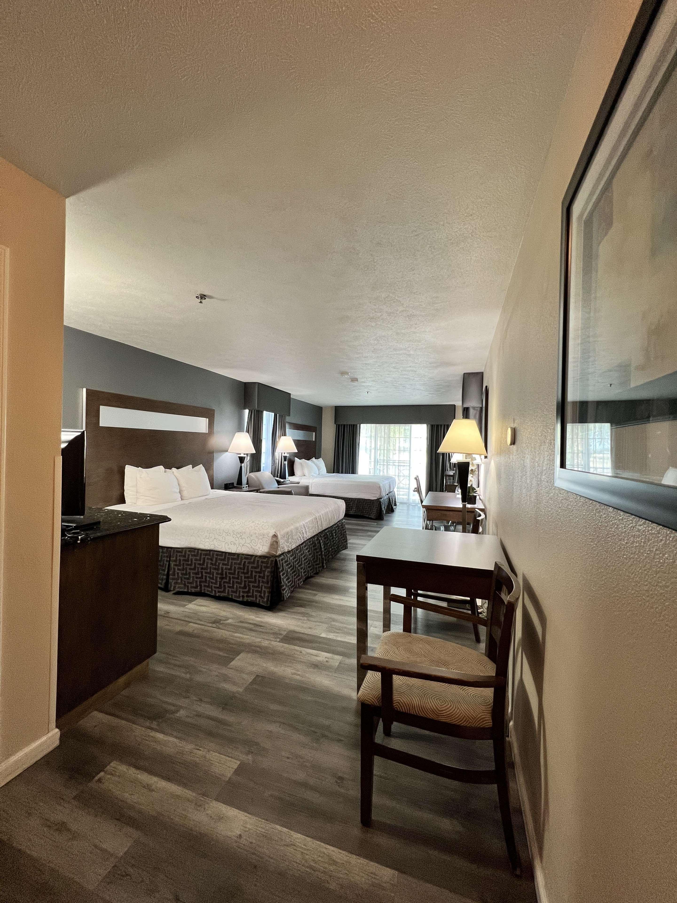 Best Western Americana Dinuba Extérieur photo