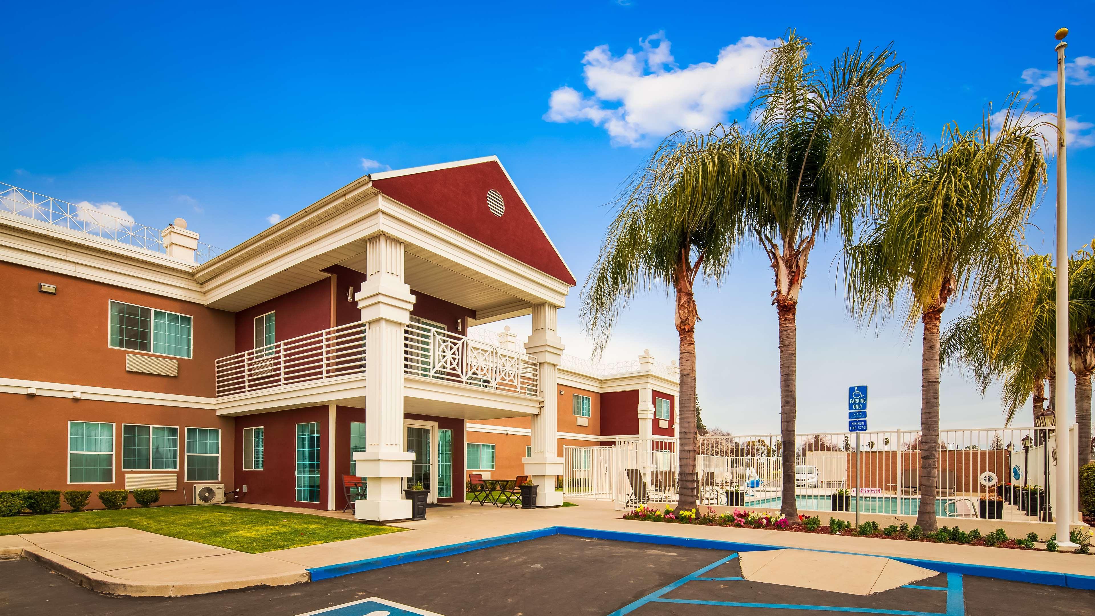 Best Western Americana Dinuba Extérieur photo